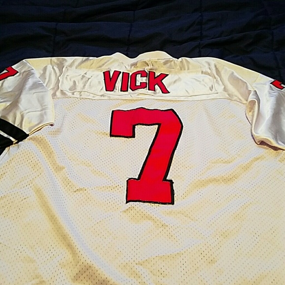 Sewn Throwback Falcons M. VICK Jersey - Picture 5 of 6